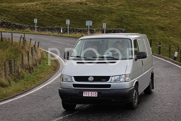 069A7537