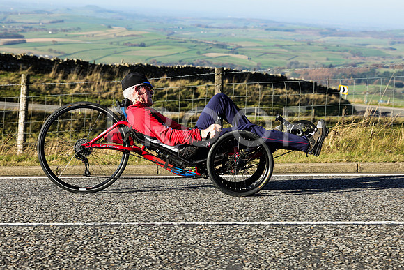 053A8289