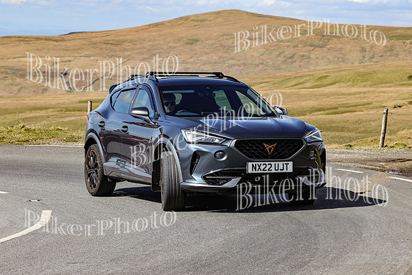 250A4508