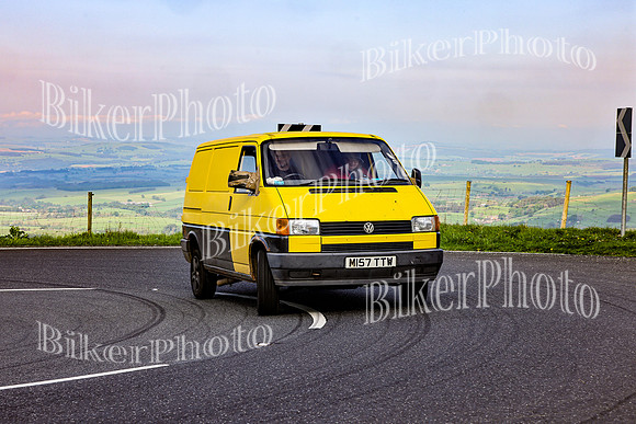 069A6851