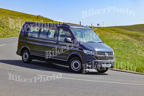 250A4525 (2)