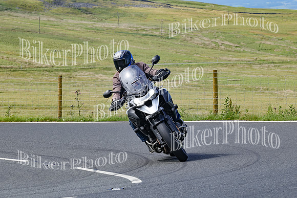 250A3323