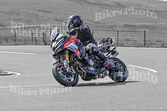 BikerPhoto (2944 of 7008)
