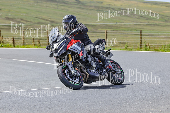 BikerPhoto (2943 of 7008)