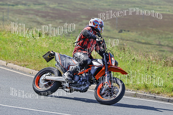 BikerPhoto (1400 of 7008)