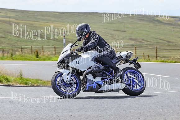 BikerPhoto (3200 of 7008)