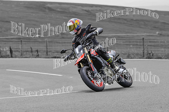 BikerPhoto (3814 of 7008)