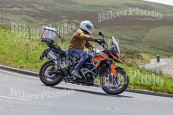 BikerPhoto (3264 of 7008)