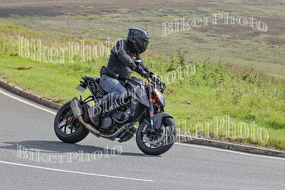 BikerPhoto (5554 of 6941)