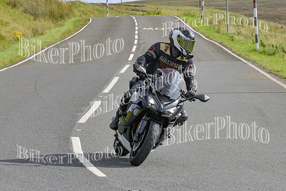 BikerPhoto (5561 of 6941)