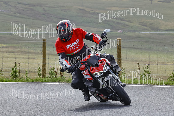 BikerPhoto (4304 of 6941)