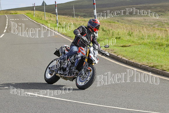 BikerPhoto (6214 of 6941)