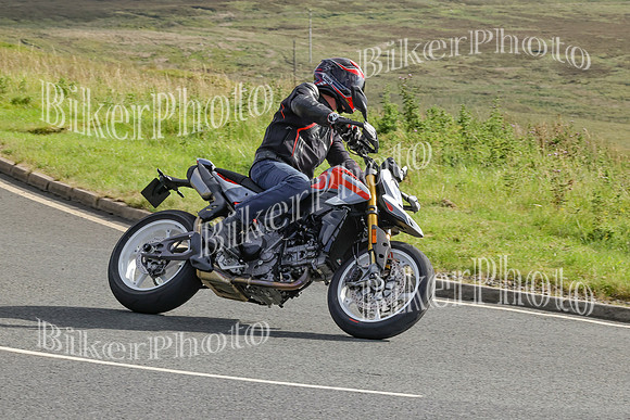 BikerPhoto (6215 of 6941)