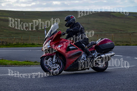 250A0825