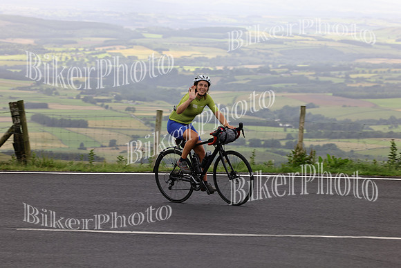 069A1761