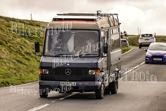 069A4943