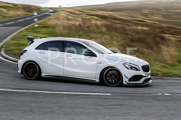 20211010-1DX28801