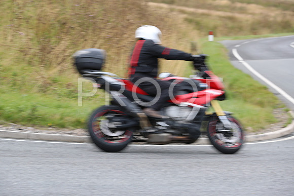 1DX28264_1