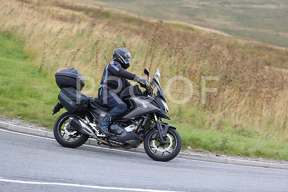 1DX27351_1