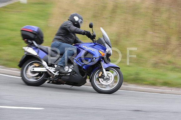 1DX20822_1