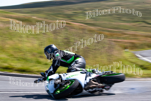 1DX20306_1