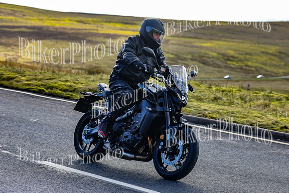 069A2556