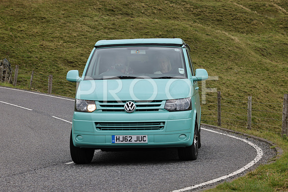 069A1735