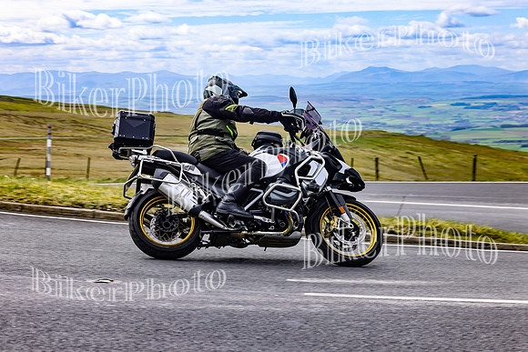 069A7457