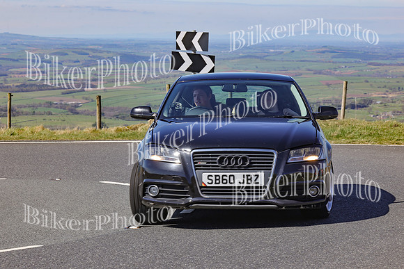 250A8358