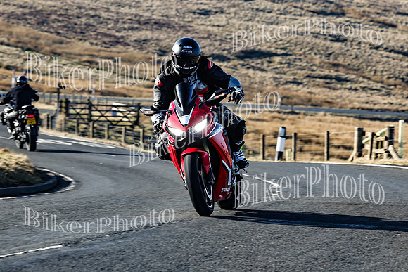 250A8883