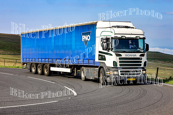 069A6813