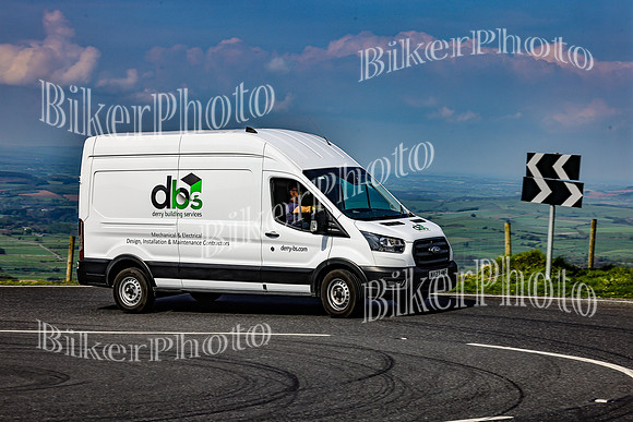 069A1713