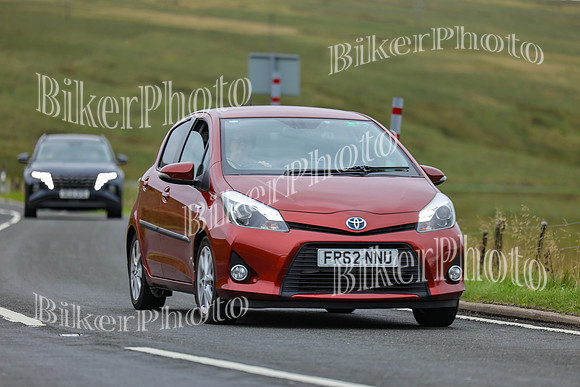 250A4408