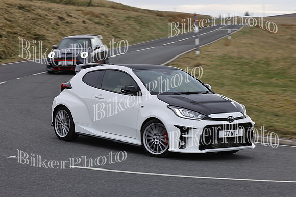 250A4998