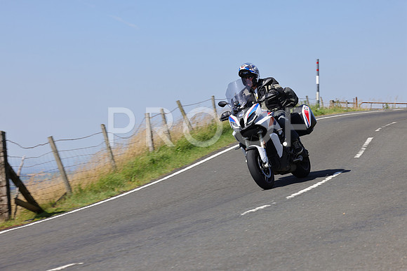 3N3A2070