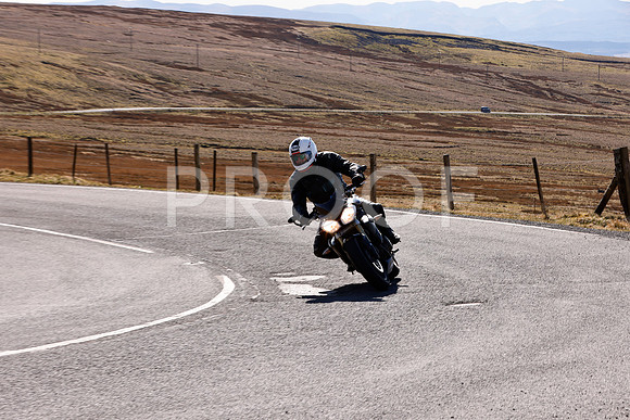 _N3A000200 (1503)