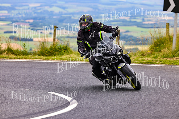 3N3A6277